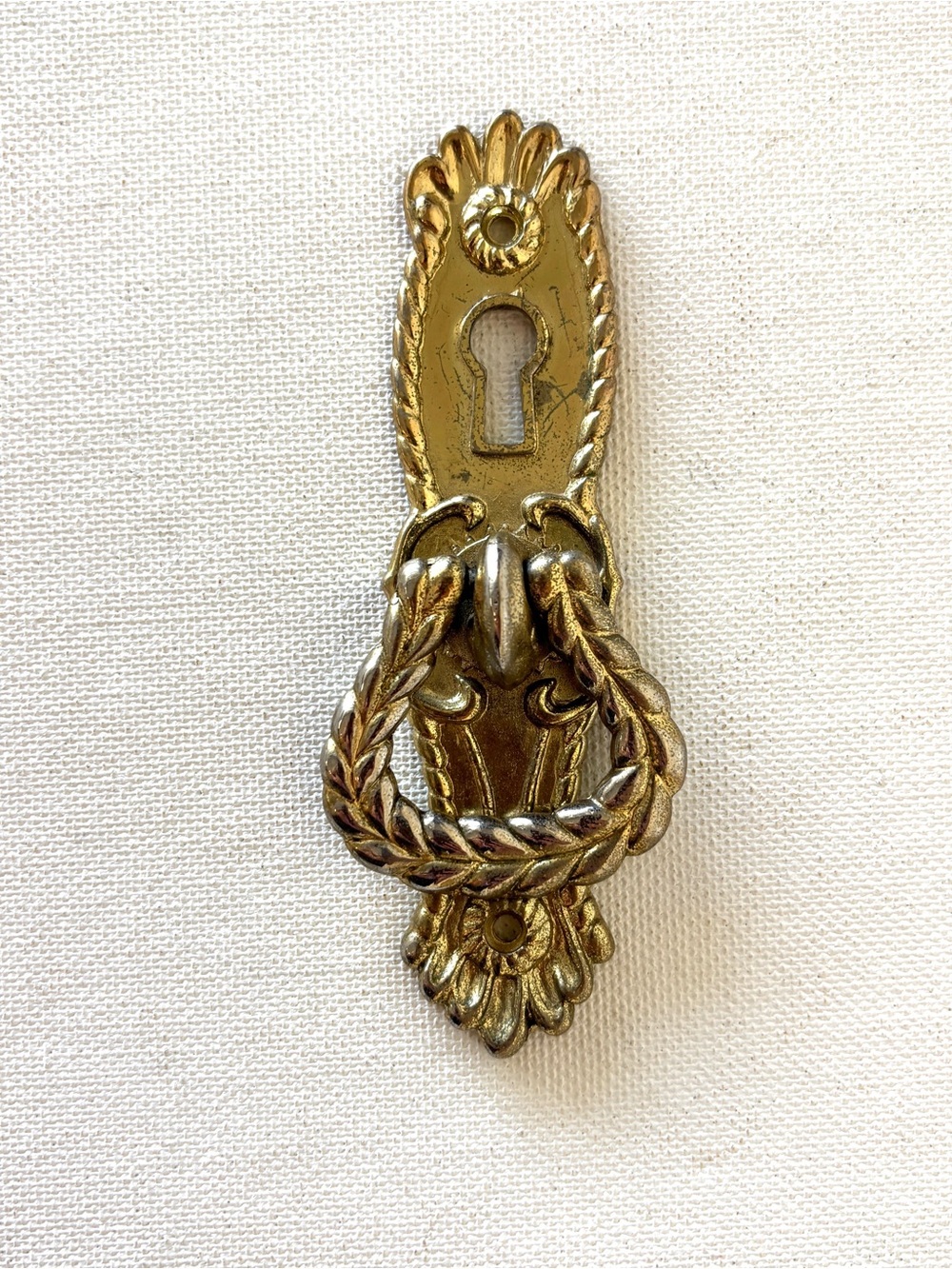 Prestige No. 953 Brass Wardrobe Keyhole Ring Pull Backplate Escutcheon Antique